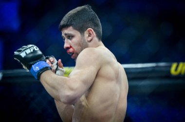 Kiev, Ukrayna - 02 Mart 2019: Arman Yesayan mma savaşçıları durin