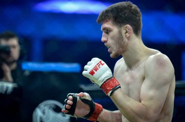 Kiev, Ukrayna - 02 Mart 2019: Anatoly Zhurakovsky mma savaşçıları
