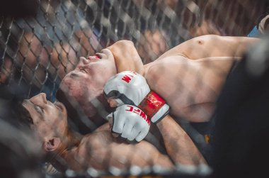 Kiev, Ukrayna - 02 Mart 2019: Ivan Dzyabenko mma savaşçıları incir