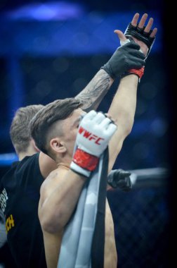 Kiev, Ukrayna - 02 Mart 2019: Artem Misak mma savaşçıları kazanmak