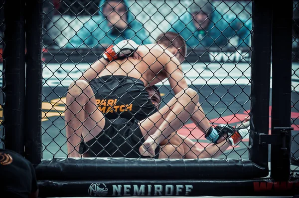 Kiev, Ukrayna - 02 Mart 2019: Bogdan Kudelya mma savaşçıları figh