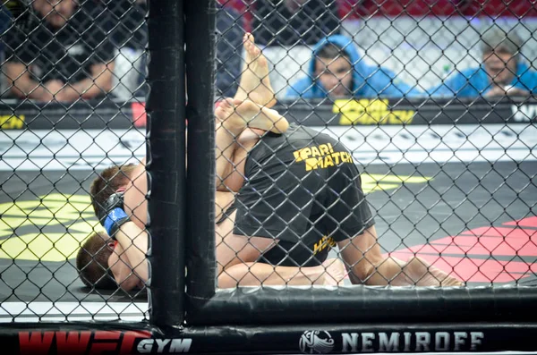 Kiev, Ukrayna - 02 Mart 2019: Bogdan Kudelya mma savaşçıları figh