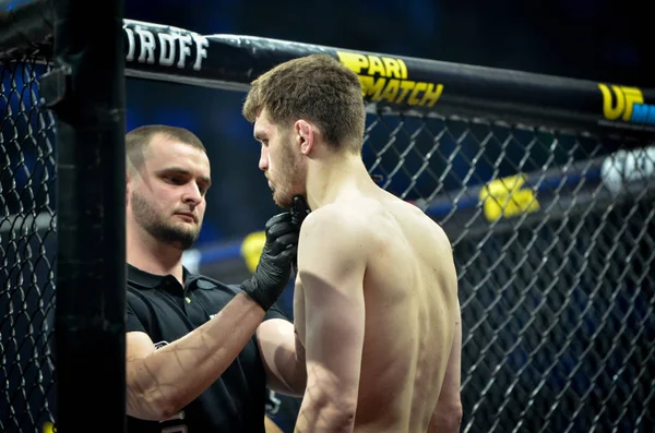 Kiev, Ukraina-mars 02, 2019: Anatoly Zhurakovsky MMA fighters — Stockfoto