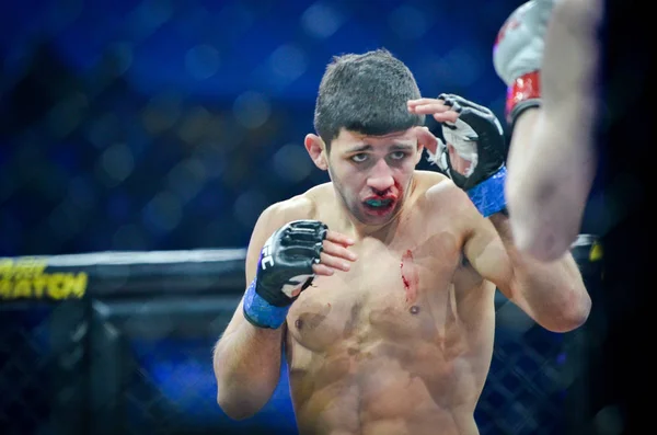 Kijev, Ukrajna-március 02, 2019: Arman Yesayan MMA harcosok Durin — Stock Fotó
