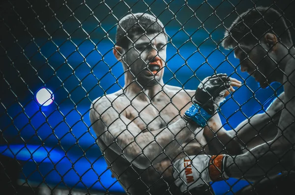 Kiev, Ukraine - 02 mars 2019 : Anatoly Zhurakovsky mma fight — Photo