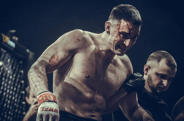 Kiev, Ukrayna - 02 Mart 2019: Andrey Skornyakov mma savaşçıları w — Stok fotoğraf