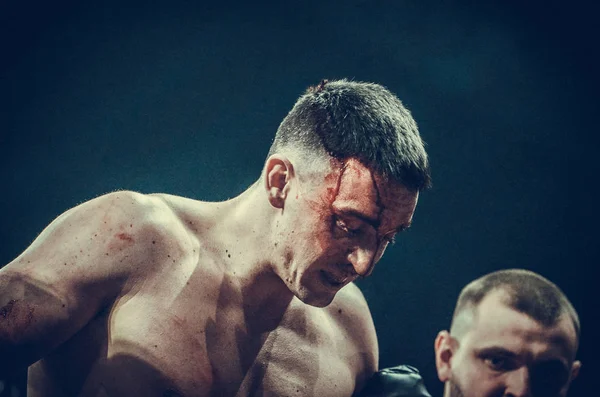 Kiev, Oekraïne-maart 02, 2019: Andrey Skornyakov MMA strijders w — Stockfoto