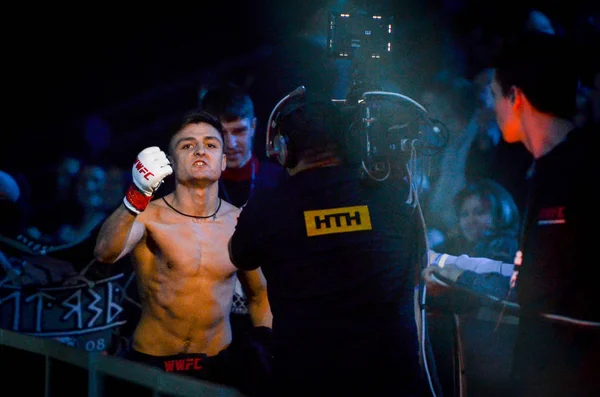 Kijev, Ukrajna-március 02, 2019: Artem misak MMA harcosok belép — Stock Fotó