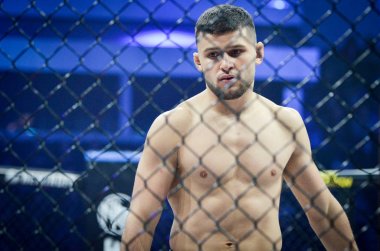 Kiev, Ukrayna - 02 Mart 2019: Grozdev Nikolay mma savaşçıları üzerinde 