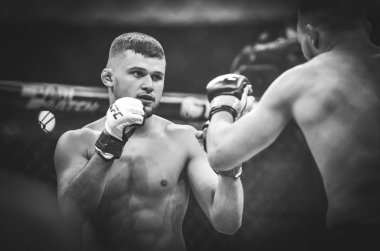 Kiev, Ukrayna - 02 Mart 2019: Lazarevich Eduard mma savaşçıları 