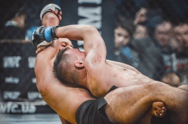 Kiev, Ukrayna - 02 Mart 2019: Lazarevich Eduard mma savaşçıları 