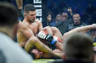 Kiev, Ukrayna - 02 Mart 2019: Lazarevich Eduard mma savaşçıları 