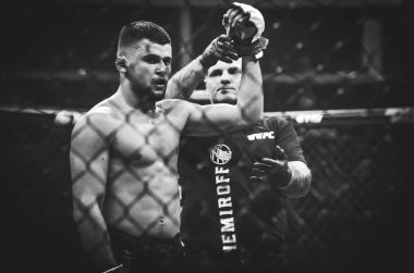 Kiev, Ukrayna - 02 Mart 2019: Grozdev Nikolay mma savaşçıları kazandı