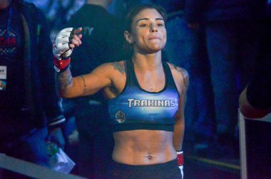 Kiev, Ukrayna - 02 Mart 2019: Edna Oliveira mma kız savaşçılar 
