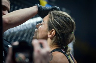 Kiev, Ukrayna - 02 Mart 2019: Edna Oliveira mma kız savaşçılar 