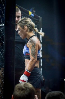 Kiev, Ukrayna - 02 Mart 2019: Edna Oliveira mma kız savaşçılar 