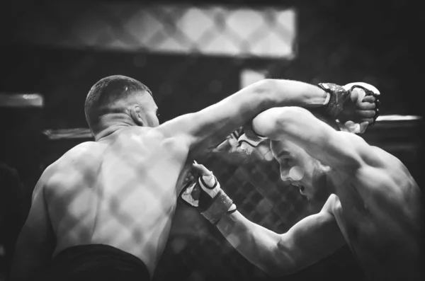 Kyjev, Ukrajina-březen 02, 2019: stíhačky Lazarevič Eduard MMA — Stock fotografie