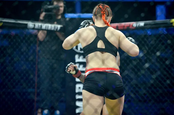 Kiev, Ucrânia - 02 de março de 2019: Svetlana Gotsyk mma girl fight — Fotografia de Stock