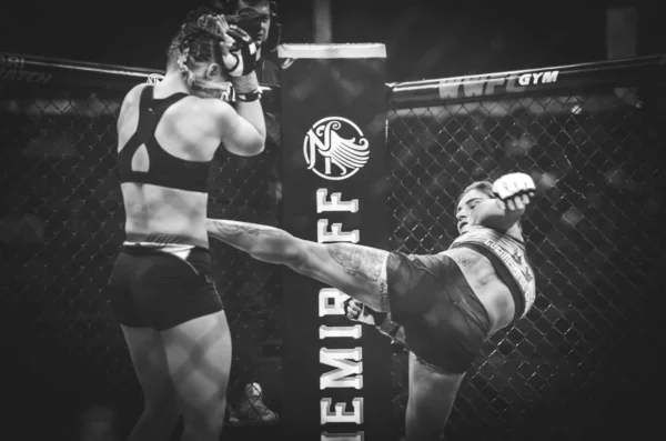 Kiev, Ucrânia - 02 de março de 2019: Svetlana Gotsyk mma girl fight — Fotografia de Stock