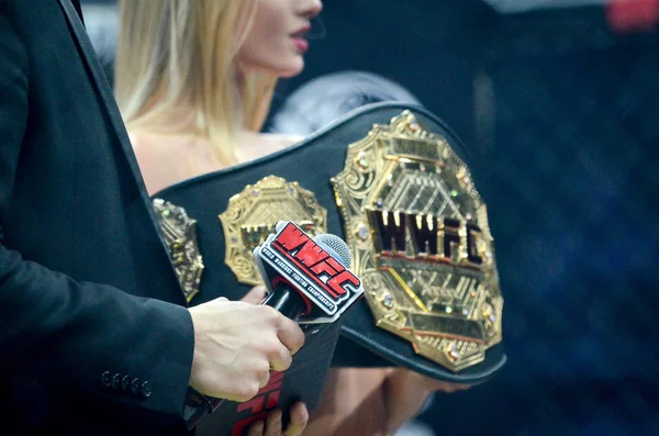 Kijów, Ukraina-02 marca, 2019: mistrz pasa WWFC MMA bojowników — Zdjęcie stockowe