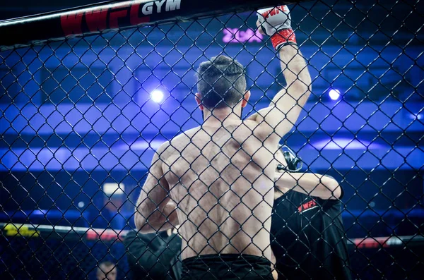 Kiev, Ucrania - 02 de marzo de 2019: Mikhail Odintsov mma fighters en —  Fotos de Stock