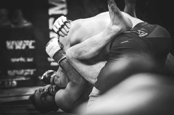 Kyjev, Ukrajina-březen 02, 2019: Michail Odintsov bojovníci MMA — Stock fotografie