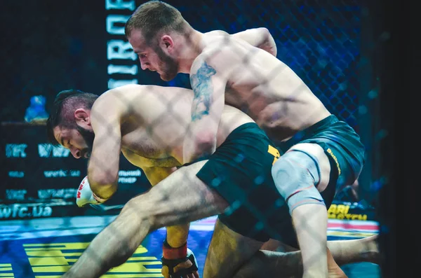 Kiev, Ukraina-mars 02, 2019: Mikhail Odintsov MMA fighters f — Stockfoto