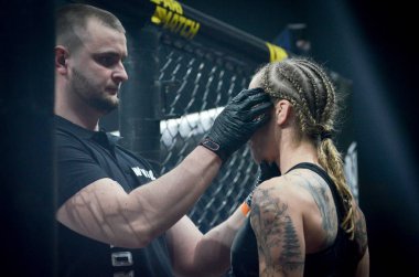 Kiev, Ukrayna - 02 Mart 2019: Eva Duarte mma kız savaşçıları ent