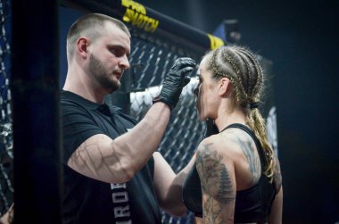 Kiev, Ukrayna - 02 Mart 2019: Eva Duarte mma kız savaşçıları ent