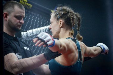 Kiev, Ukrayna - 02 Mart 2019: Sormova Magdaalena mma kız figh