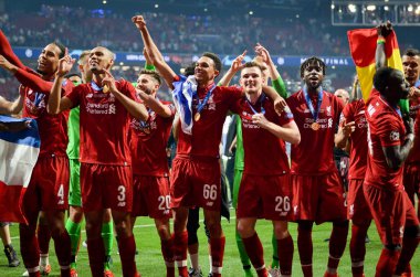 Madrid, İspanya - 01 Mayıs 2019: Liverpool oyuncuları w kutlamak