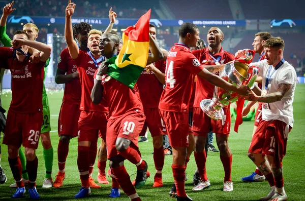 Madrid, Espanha - 01 MAIO 2019: Sadio Mane e Liverpool jogadores ce — Fotografia de Stock