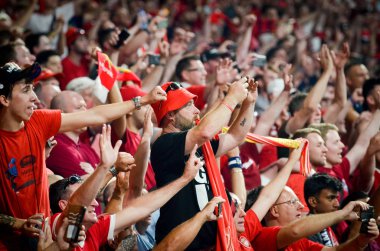 Madrid, İspanya - 01 Mayıs 2019: Liverpool taraftarları ve seyircileri