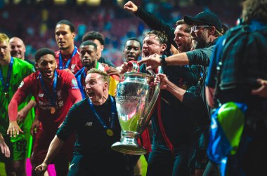 Madrid, İspanya - 01 Mayıs 2019: Jurgen Klopp ve Liverpool oyuncuları 