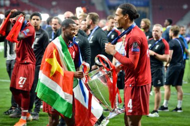 Madrid, İspanya - 01 Mayıs 2019: Virgil van Dijk ve Liverpool playe