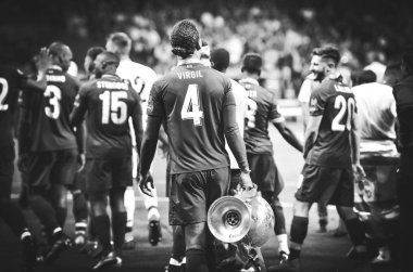 Madrid, İspanya - 01 Mayıs 2019: Virgil van Dijk ve Liverpool playe