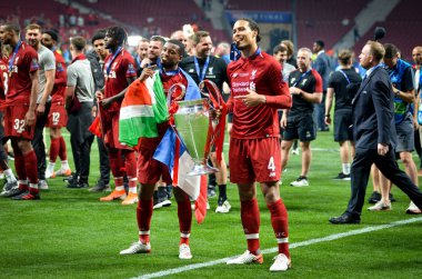 Madrid, İspanya - 01 Mayıs 2019: Virgil van Dijk ve Liverpool playe