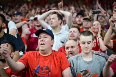 Madrid, İspanya - 01 Mayıs 2019: Liverpool taraftarları ve seyircileri