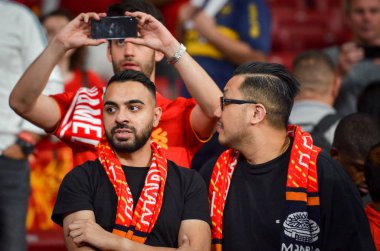 Madrid, İspanya - 01 Mayıs 2019: Liverpool taraftarları ve seyircileri