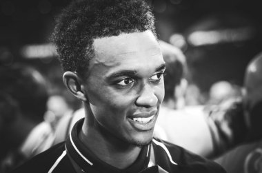 Madrid, İspanya - 01 Mayıs 2019: Trent Alexander-Arnold wi kutlamak