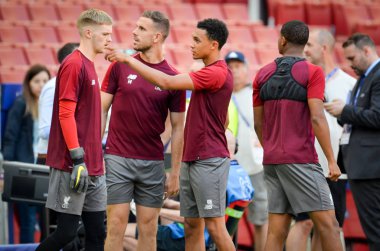 Madrid, İspanya - 01 Mayıs 2019: Liverpo'nun antrenman oyuncuları