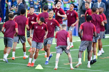 Madrid, İspanya - 01 Mayıs 2019: Liverpo'nun antrenman oyuncuları