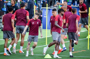 Madrid, İspanya - 01 Mayıs 2019: Liverpo'nun antrenman oyuncuları