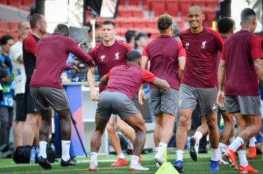 Madrid, İspanya - 01 Mayıs 2019: Liverpo'nun antrenman oyuncuları