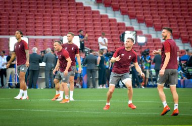 Madrid, İspanya - 01 Mayıs 2019: Liverpo'nun antrenman oyuncuları