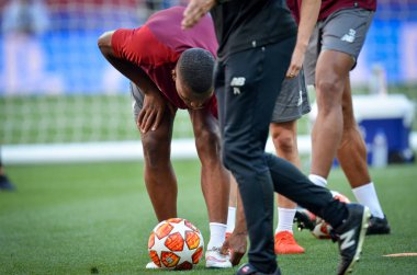 Madrid, İspanya - 01 Mayıs 2019: Liverpo'nun antrenman oyuncuları