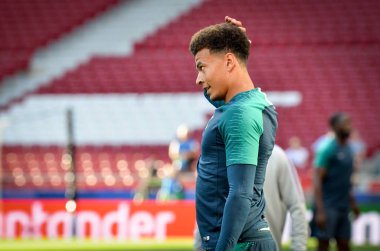 Madrid, İspanya - 01 Mayıs 2019: Tottenham Hots oyuncuları Dele Alli
