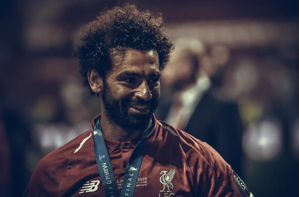 Madrid, España - 01 MAYO 2019: Mohamed Salah celebra sus winni —  Fotos de Stock