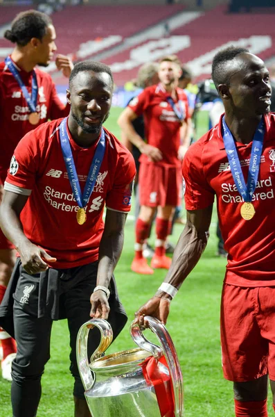 Madrid, Espagne - 01 MAI 2019 : Naby Keita et Sadio Maneand celebr — Photo