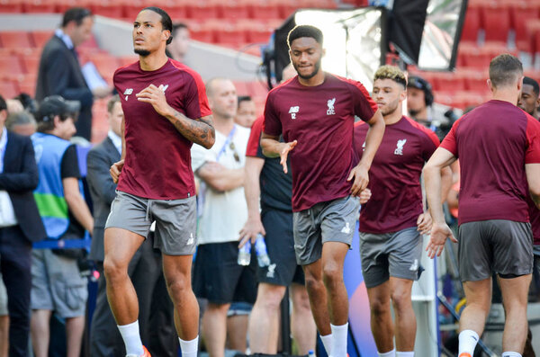 Мадрид, Испания - 01 мая 2019 года: Тренировочные игроки "Ливерпо"
